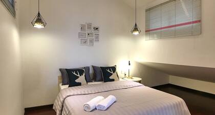 iBook10 Deluxe Loft Suite Room by iBook Homestay