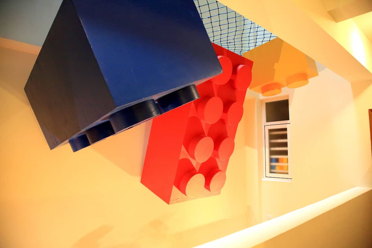 Quarto triplo galeria (Denmark Blocks) | Roupas de cama premium, escrivaninha, quartos à prova de som