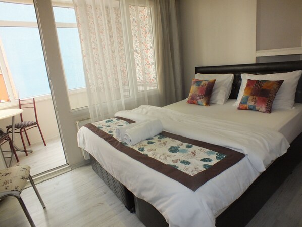 Apartment, 2 Bedrooms (6 People) | Desk, soundproofing, iron/ironing board, free WiFi - Taksim 9 Suites (Istanbul)