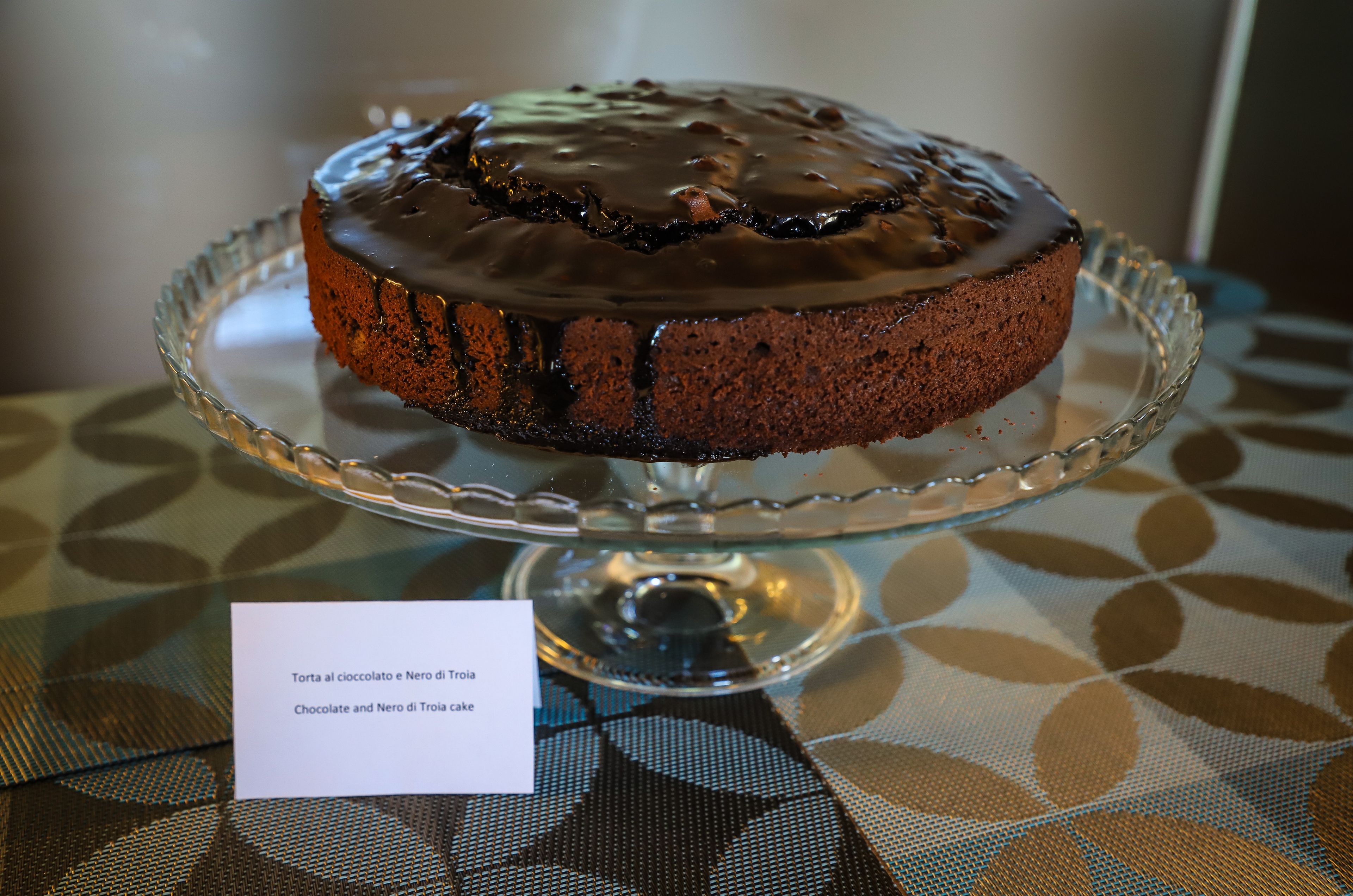 free daily full breakfast