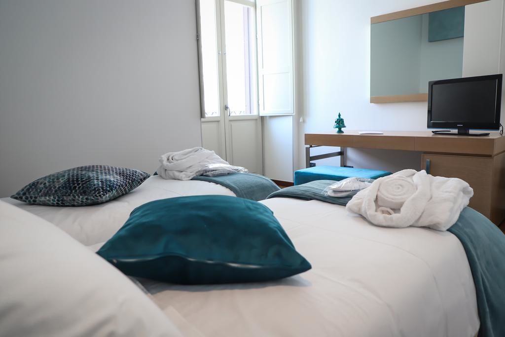 double room | premium bedding, minibar, in-room safe, desk