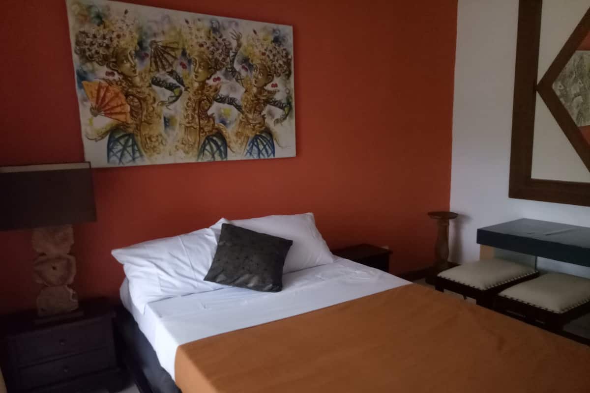 Habitación doble estándar | Escritorio, camas extra y wifi gratis