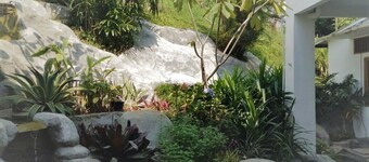 Kembang Guest House