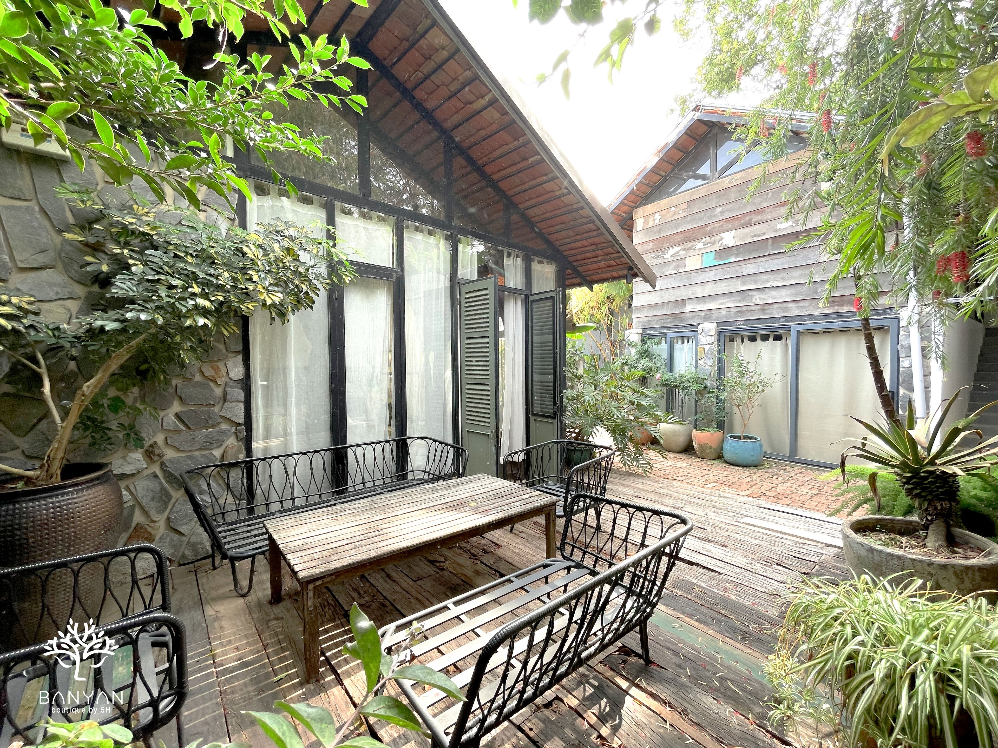 deluxe double room | terrace/patio