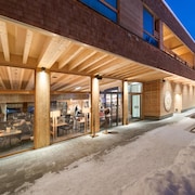 Tirol Lodge