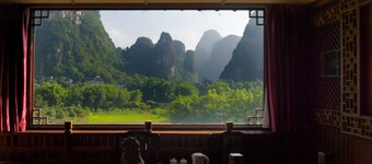 Yangshuo Li River Gallery Lodge