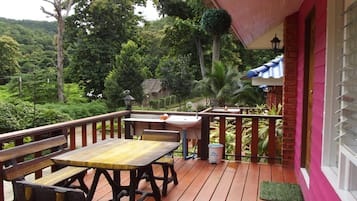 Standard Double Room | Terrace/patio