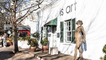 City Apartment, Multiple Beds, Non Smoking | Street view