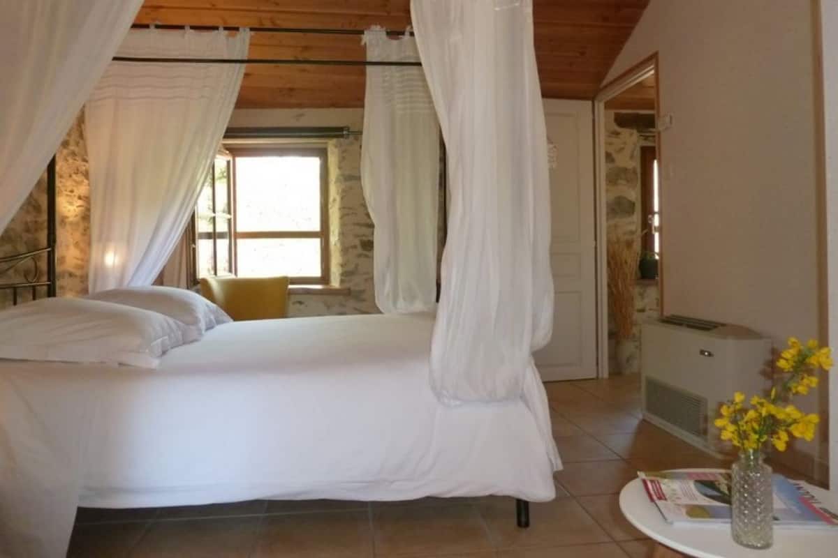 Habitación doble estándar, baño privado, vista al jardín (GRAIN DE FOLIE) | Ropa de cama de alta calidad y decoración personalizada