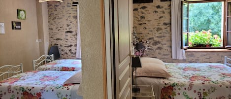 Family Suite, Private Bathroom, Garden View (Au Fil De L'hyrome) | Premium bedding, individually decorated, individually furnished