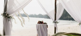 Koh Kood Neverland Beach Resort