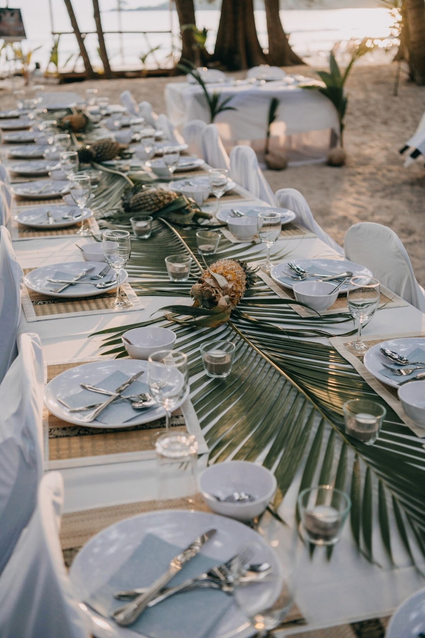 breakfast, lunch, dinner served; thai cuisine