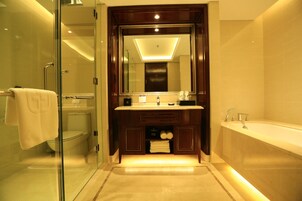 Shower, free toiletries, hair dryer, bathrobes