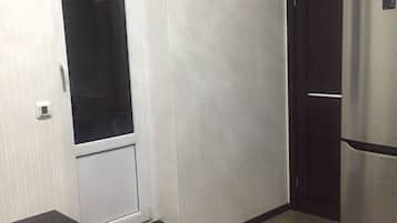 Kühlschrank, Mikrowelle