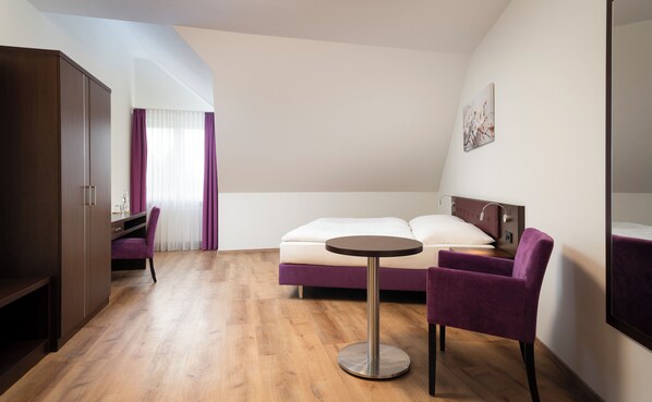 Double Room, 1 Double Bed