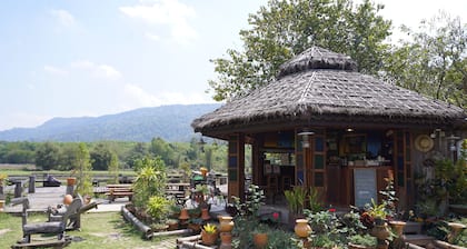 Phuruarounmai Resort
