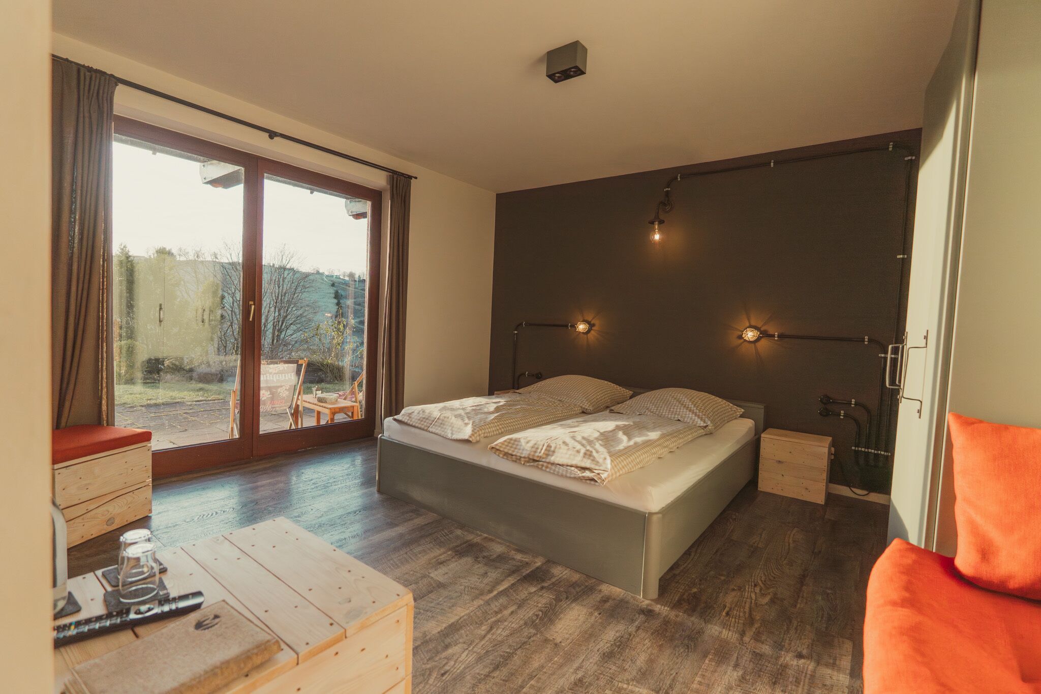 Tweepersoonskamer, privébadkamer, uitzicht op bergen ( #3 - Bergwerksetage) | Kamervoorziening