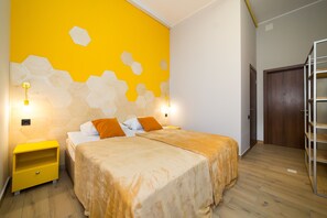 Double or Twin Room, Private Bathroom | In-room safe, soundproofing, iron/ironing board, free WiFi - Hotel Bee Station - Hostel (Kyiv)