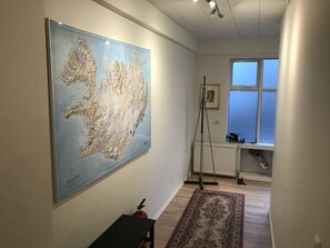 Deluxe Apartment, 3 Bedrooms, Ground Floor | 1 bedroom, blackout drapes, soundproofing, iron/ironing board - Theater Row Apartments (Reykjavik)