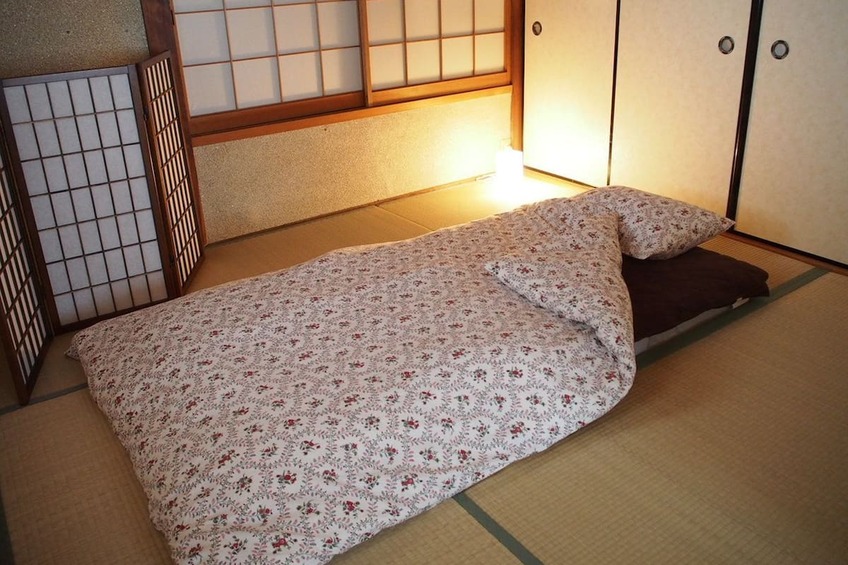 Japanese Style Dormitory Room, Women Only | Free WiFi, bed sheets