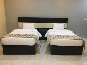 Phòng Executive | Bộ đồ giường cao cấp, két bảo mật tại phòng, bàn