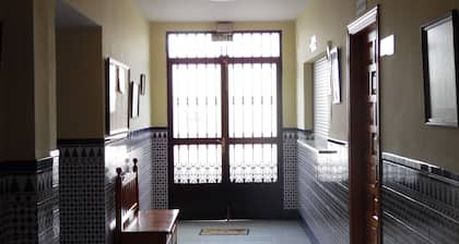 Hostal Arias