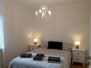 Room amenity - 2 Bedroom City Center Apartment (Katowice)
