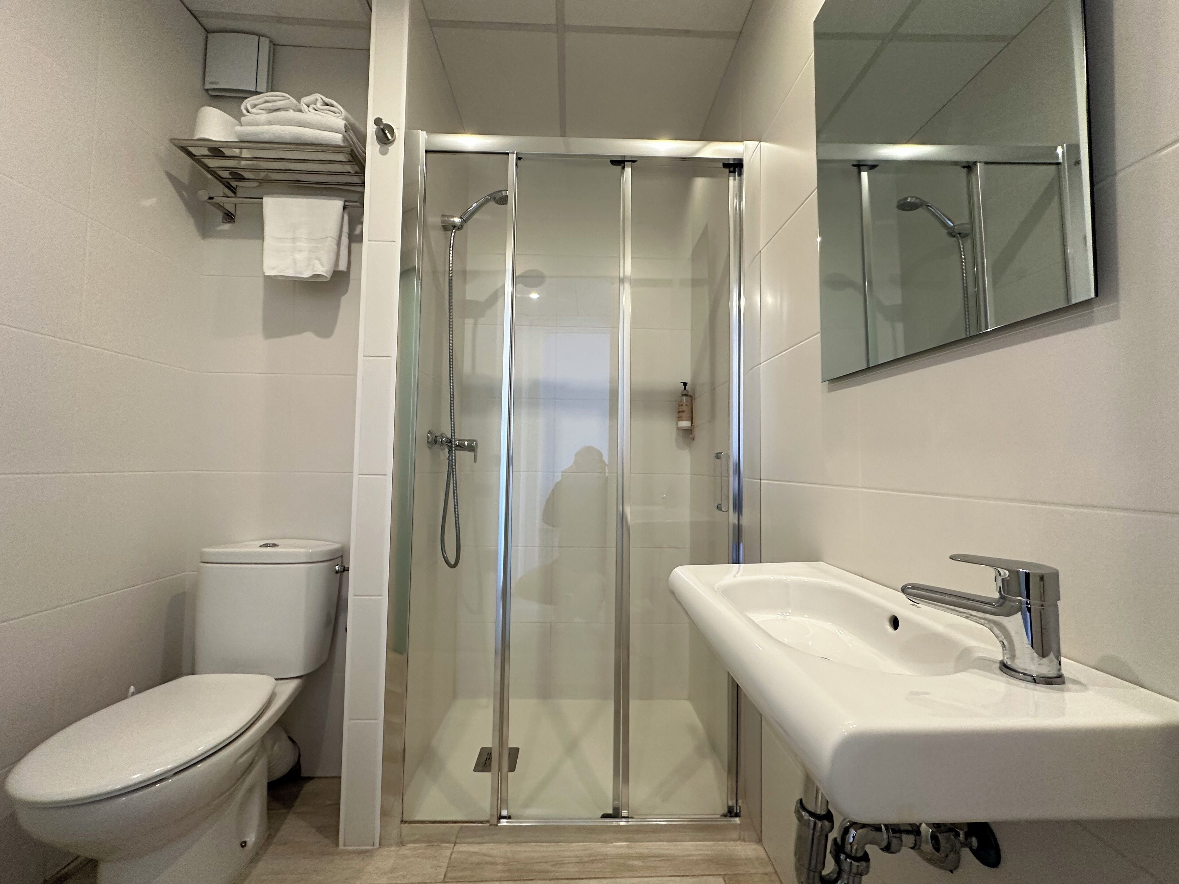 Photo - Agi Gloria Rooms