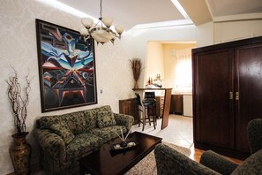 Studio Supérieur, bain à remous, vue montagne | Coin cuisine privé