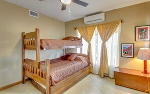 Comfort Apartment, 3 Bedrooms, Non Smoking