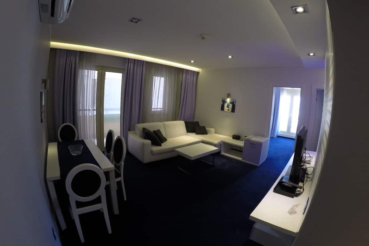 Luxury Apartment, City View | Iron/ironing board, free WiFi, bed sheets
