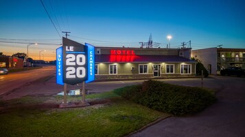 Fachada de la propiedad