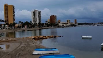 Vlak bij het strand