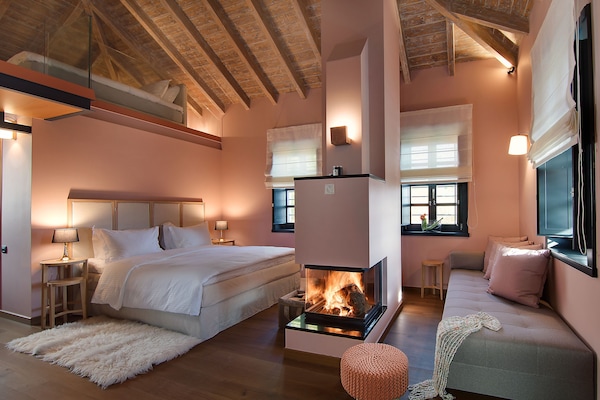 Deluxe Family Suite | 1 yatak odası, Mısır pamuklu çarşaf takımı, kaliteli yatak takımı