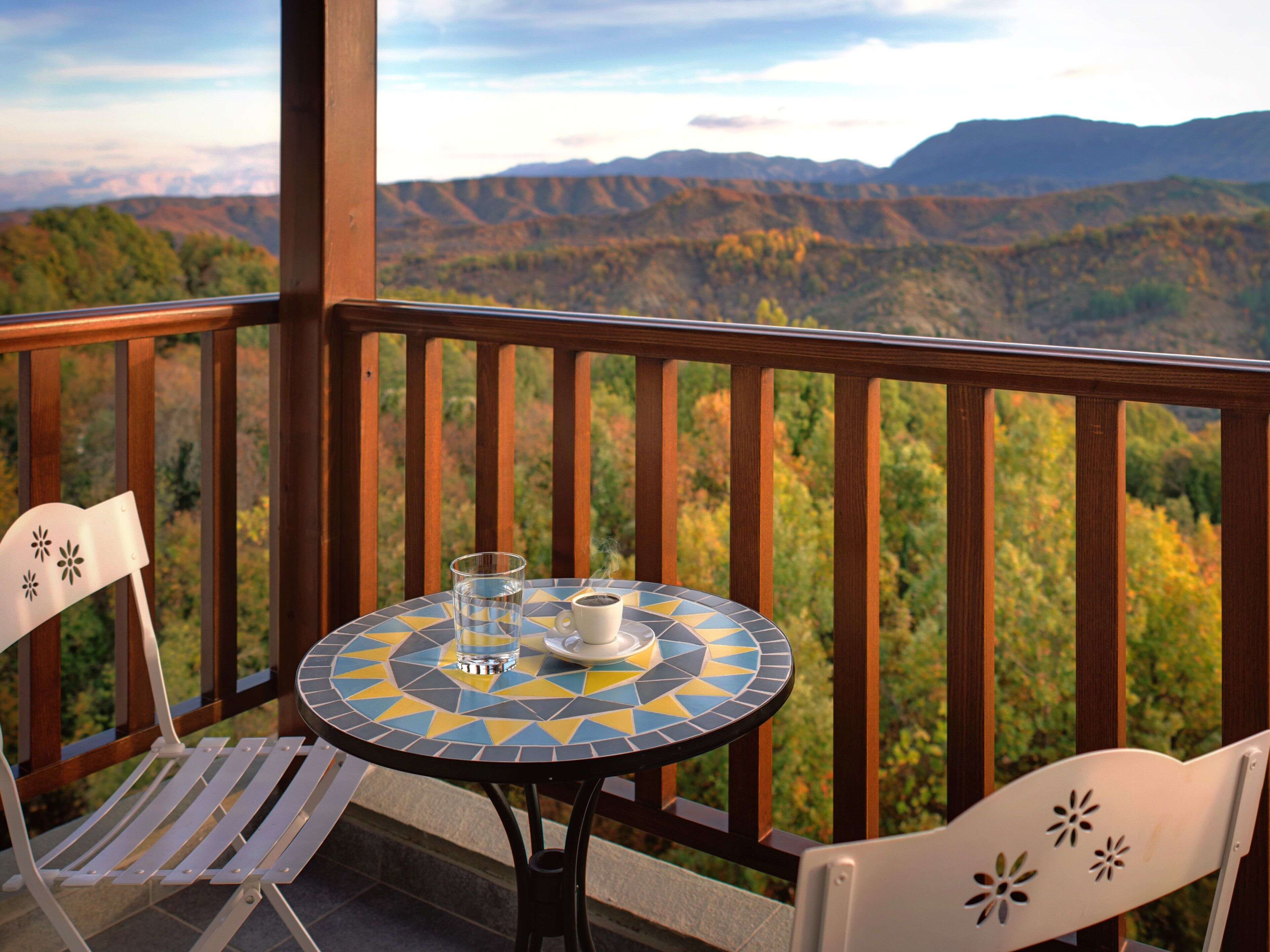 deluxe family suite | balcony view