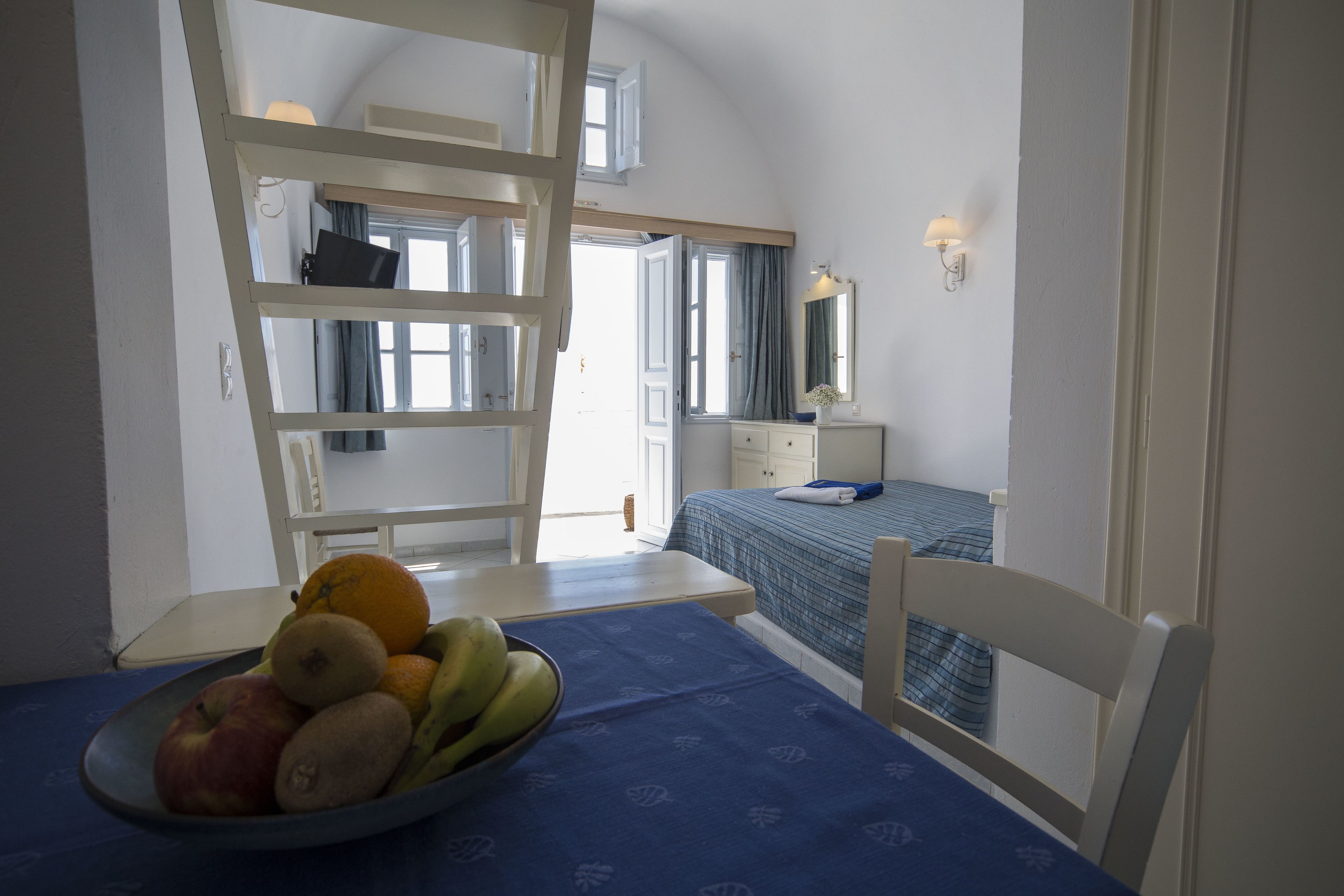 Photo - Ianthe Apartments & Villa