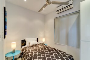 Classic Apartment, 2 Bedrooms, Non Smoking