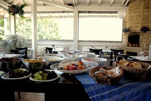 Buffet - Yildizlar Otel (Adalar)