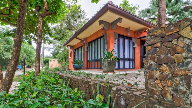 Unclassified image, 1 of 29, button - Beachwalk Langosta B (Tamarindo)