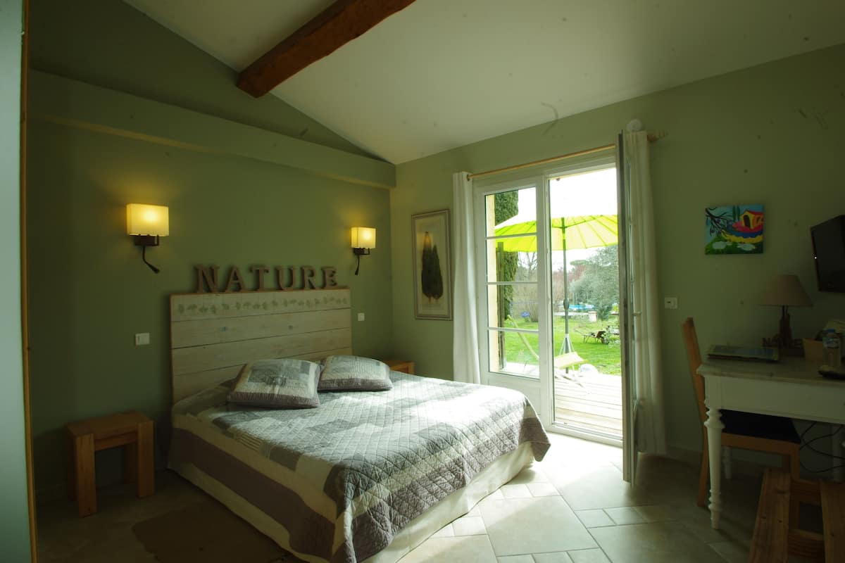 Double Room (Côté Nature ) | 2 bedrooms, desk, laptop workspace, soundproofing