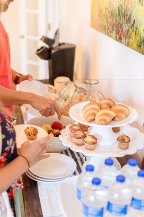 Restaurant - AVA House Bed & Breakfast (Clermont)