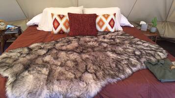 Premium bedding, memory foam beds, in-room safe, individually decorated