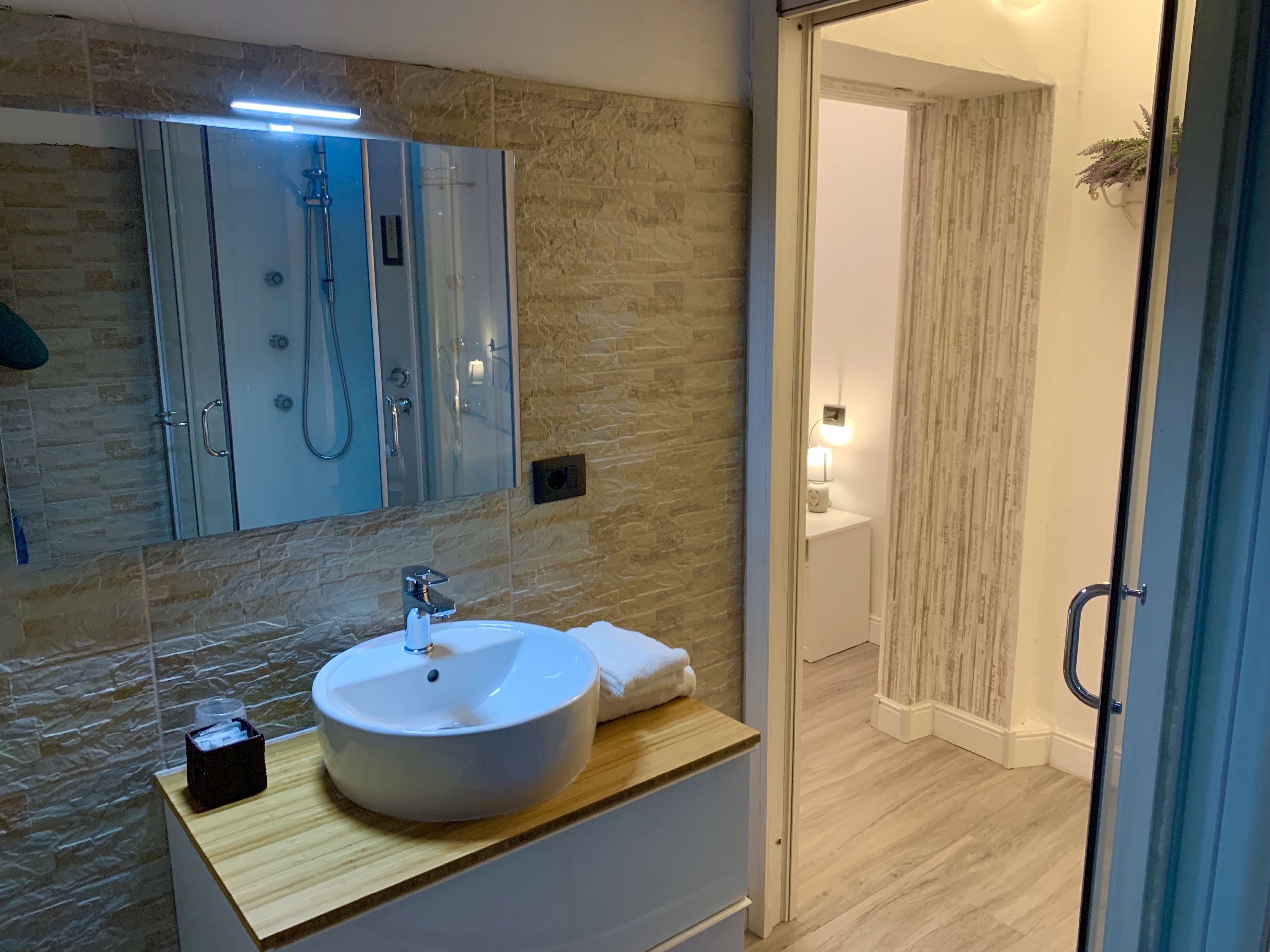 Foto - Guest House Virginia's Rooms-Private free Parking and Top Carignano District