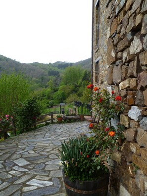Property grounds - Casa Reda - Posada de Viñón (Cillorigo de Liebana)