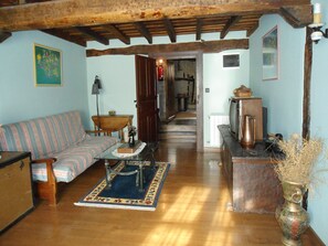 Lobby sitting area - Casa Reda - Posada de Viñón (Cillorigo de Liebana)
