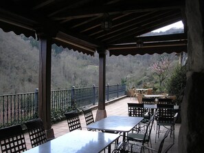 Breakfast, lunch and dinner served  - Casa Reda - Posada de Viñón (Cillorigo de Liebana)