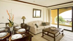 Unclassified image, 2 of 6, button - SUNSET HEIGHTS 302 (Cabo Velas)