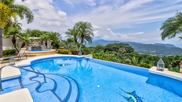 Outdoor pool - Casa Vela (Sámara)