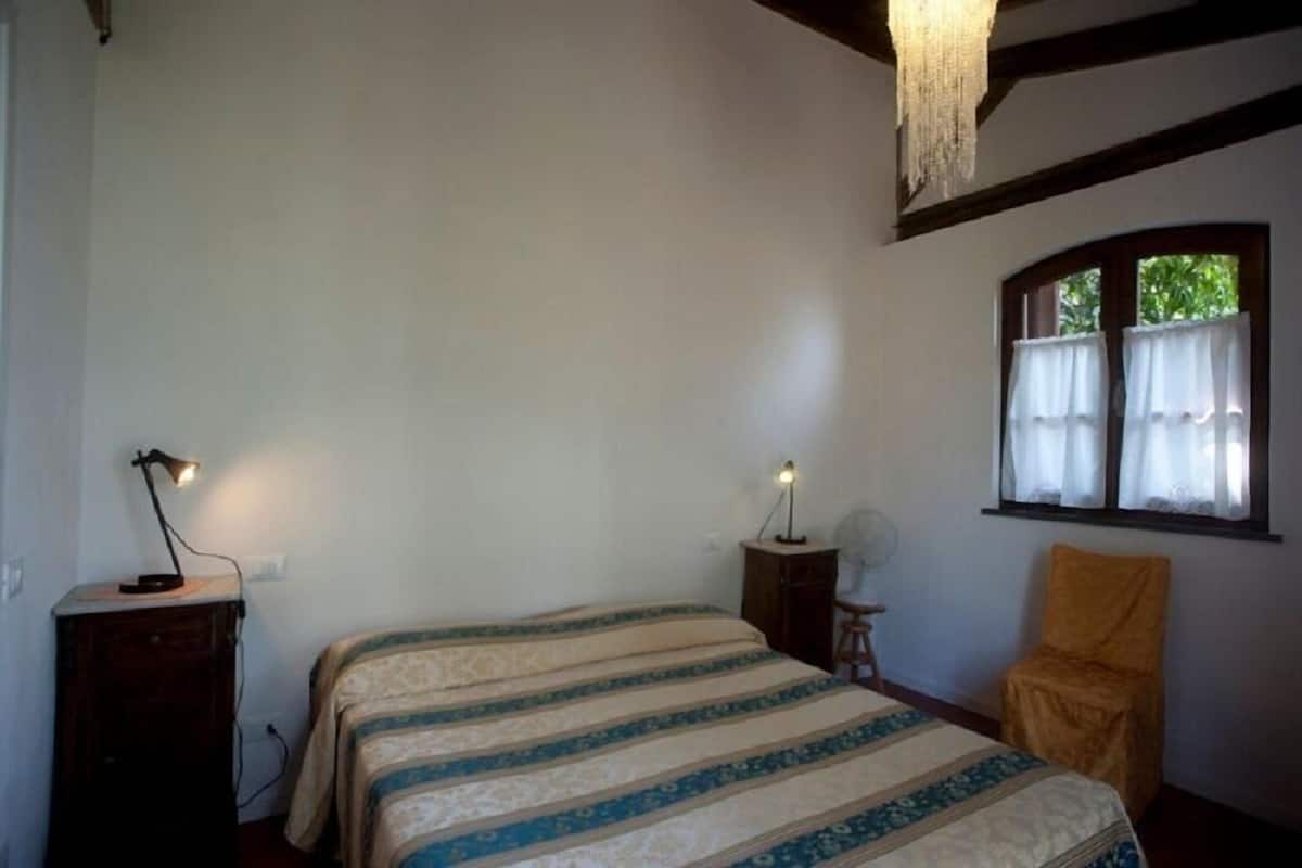Departamento tradicional, 2 habitaciones, cocina | 1 habitación, wifi gratis y ropa de cama 