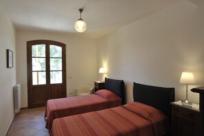 经典公寓, 阳台 | 1 多间卧室、免费 WiFi、床单